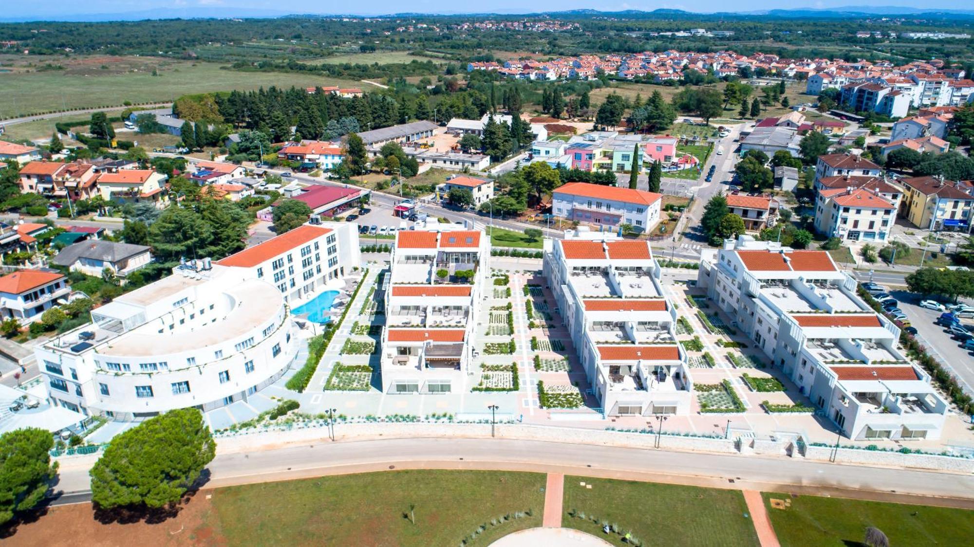 The Garden Palace Umag By Locap Group Ngoại thất bức ảnh